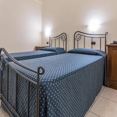 Hotel Ristorante Tesoro Caldarola